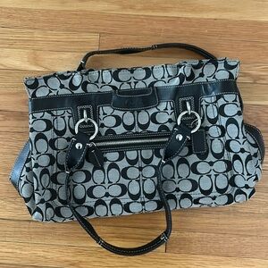 Coach signature canvas hand bag